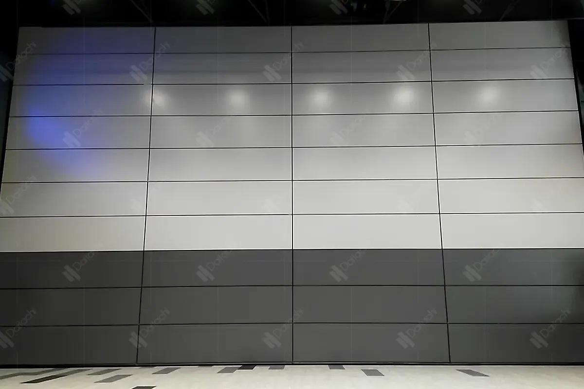 Vertical folding retractable wall