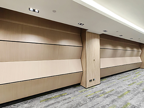Vertical Folding Partition Wall