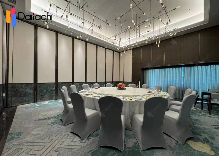 Mixed Finishes Movable Partition Wall for Restaurant Private Room Mixed Finishes Movable Partition Wall for Restaurant Private Room
