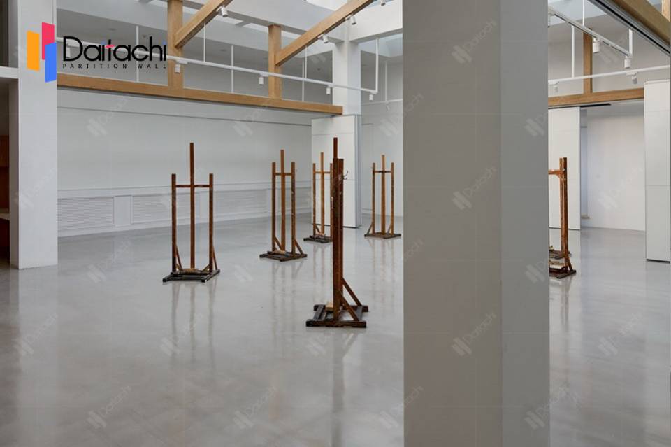 White Modern Movable Wall Partition White Modern Movable Wall Partition