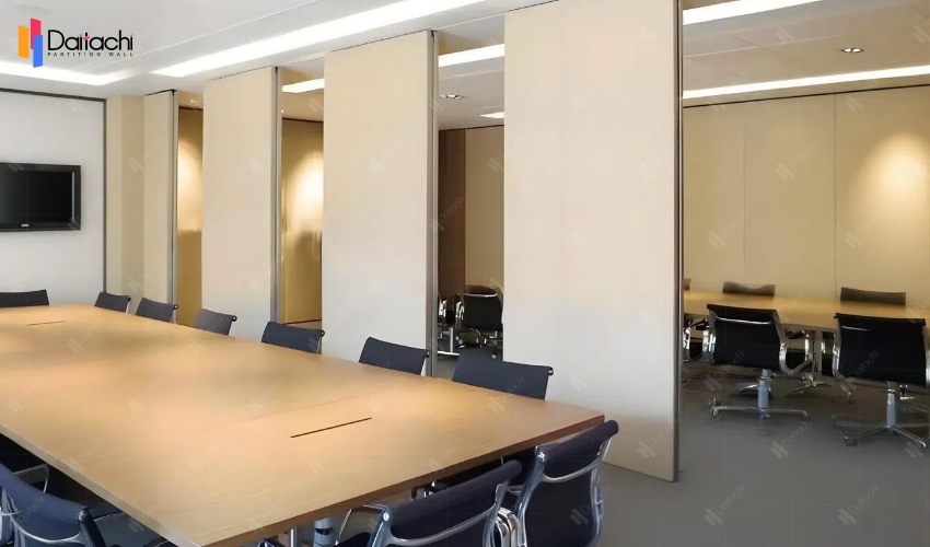 Pure off-white movable partition wall in the office