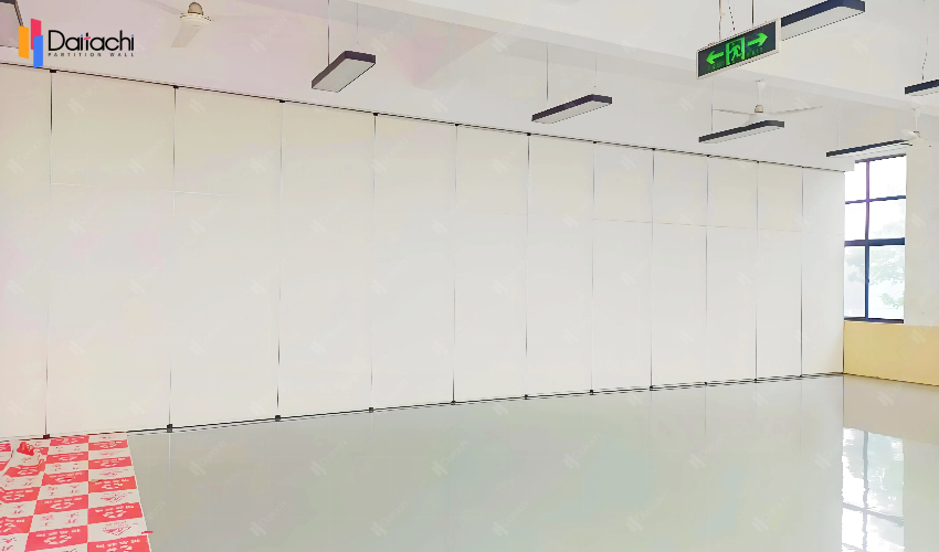 White movable partition wall in the vacant area White movable partition wall in the vacant area