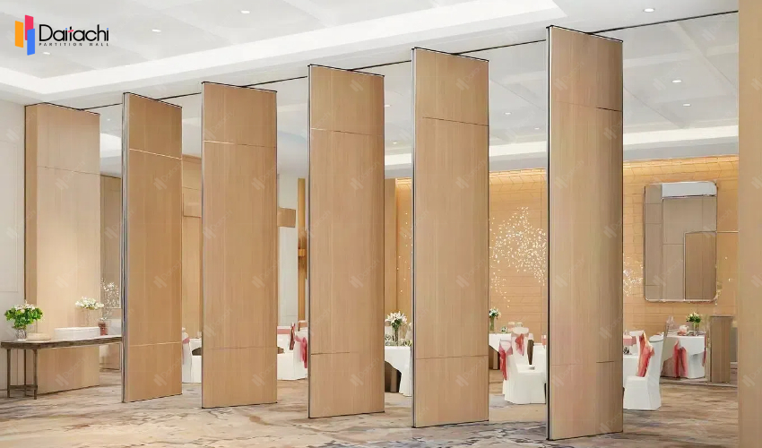 Light brown wood grain manual movable partition wall Light brown wood grain manual movable partition wall