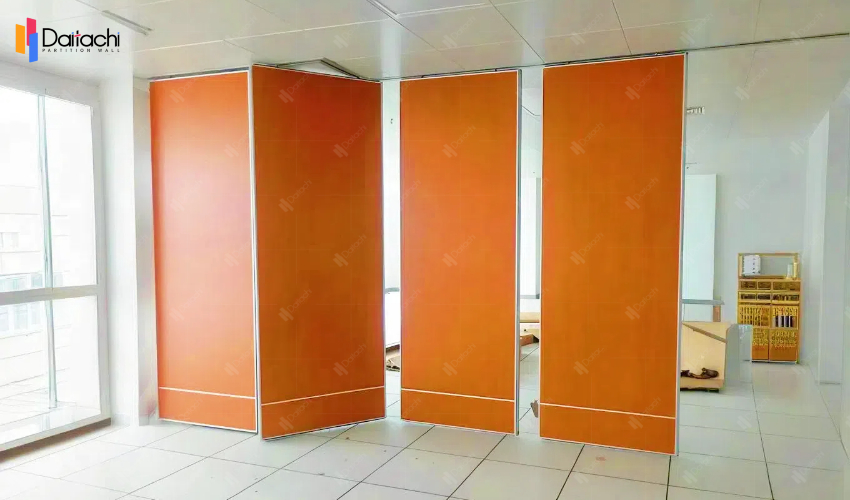 Orange small area manual movable partition wall Orange small area manual movable partition wall