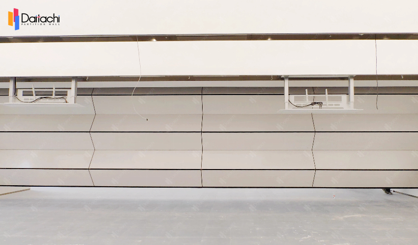 Simple, pure white style vertical lifting partition system