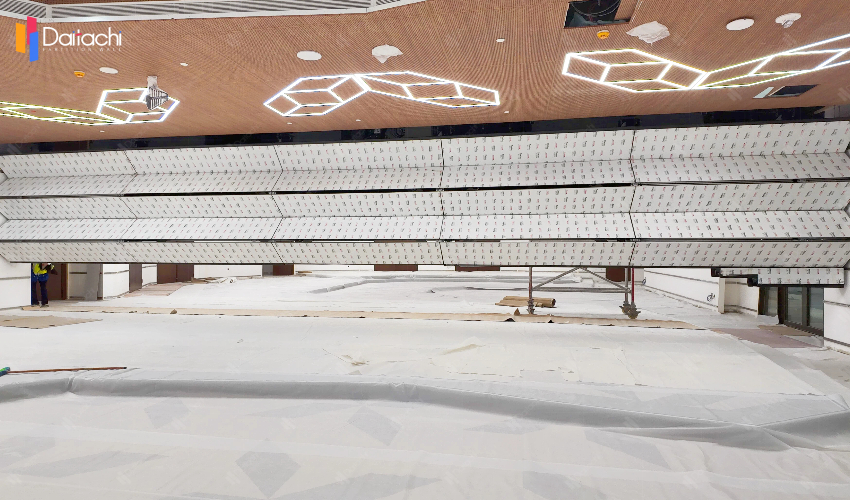 Minimalist Vertical Partition Lifting Wall System on Campus