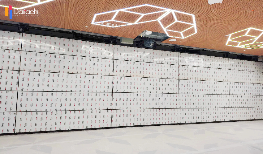 the "invisible" Design and Architectural Aesthetics of Vertically Folding Walls