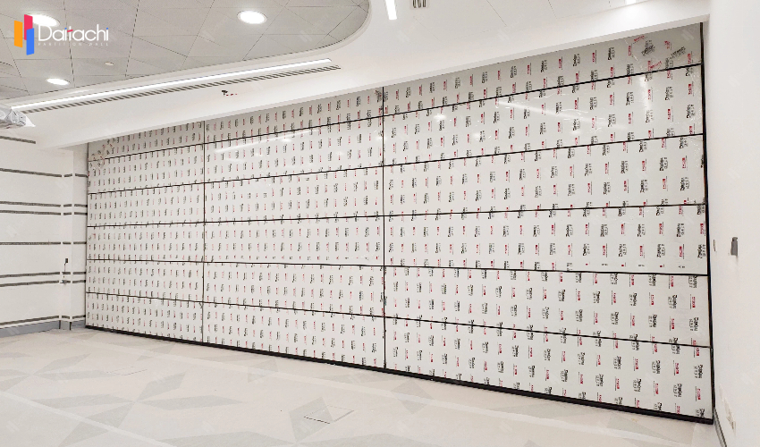 Simple Two-Tone Vertical-Lift Partition Wall System