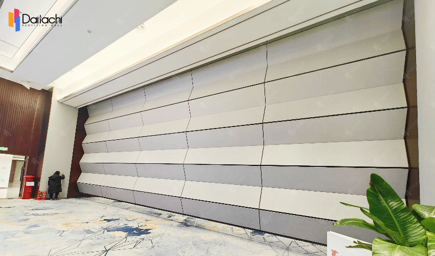 Simple pure color vertical lift folding wall