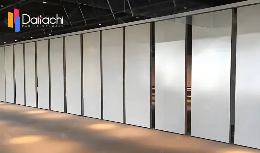 Floor-To-Ceiling Room Partitions for School Classrooms