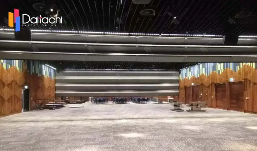 fabric vertical lift operable partition divide 3 meeting room fabric vertical lift operable partition divide 3 meeting room