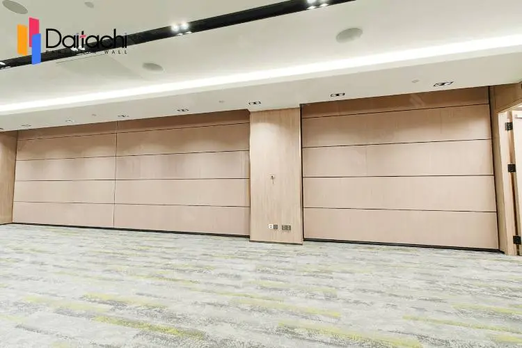 Baker Partition Wall