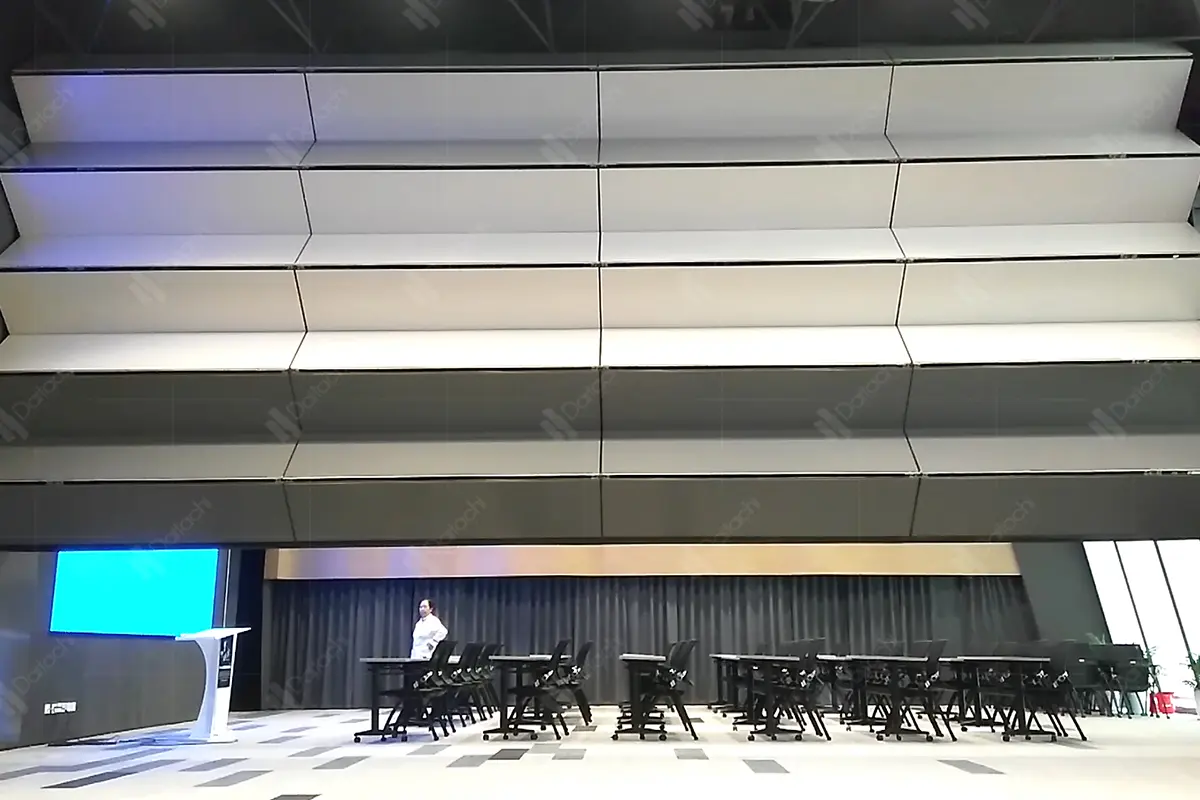 Vertical Folding Retractable Wall