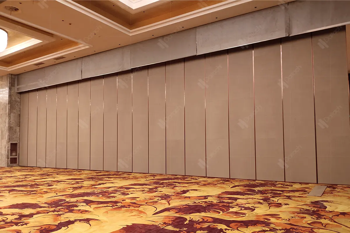 Manual Operable Partition Wall