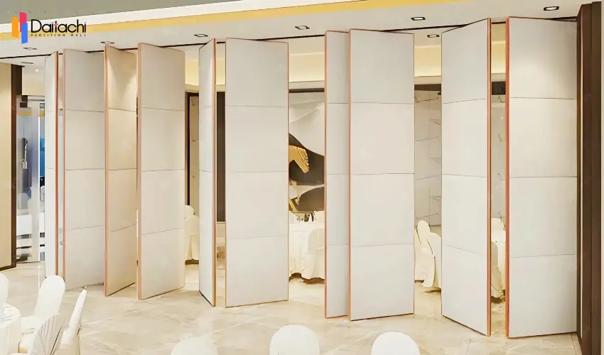 Simple and elegant beige manual movable partition wall