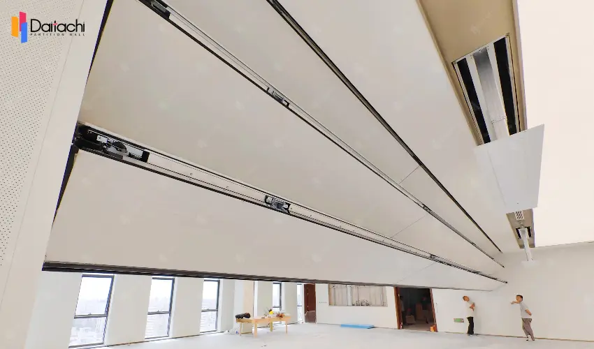 White minimalist vertical folding lift wall White minimalist vertical folding lift wall