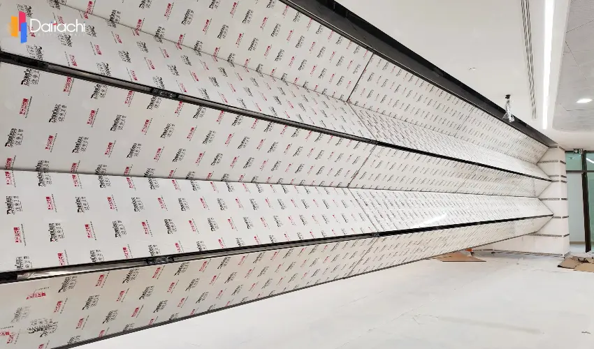 A minimalist vertical lift wall—just installed. A minimalist vertical lift wall—just installed.