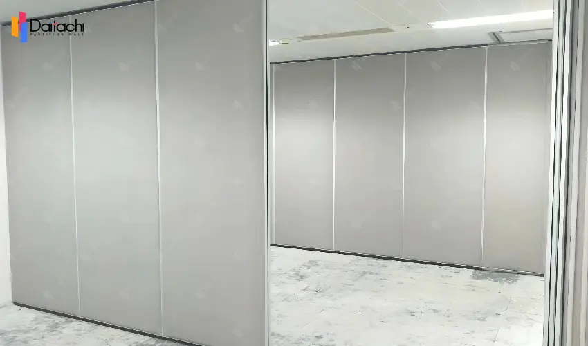 Classic and sophisticated manual movable partition wall Classic and sophisticated manual movable partition wall