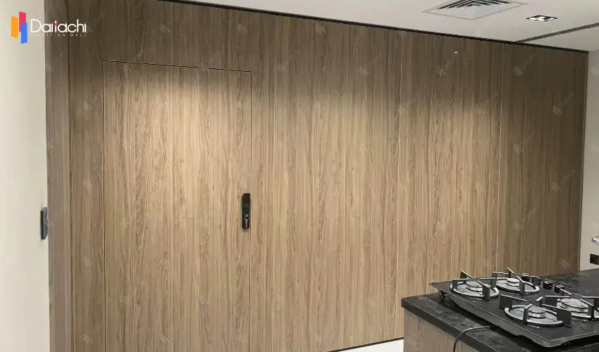 Semi-automatic movable partition wall with a minimalist wood-grain finish