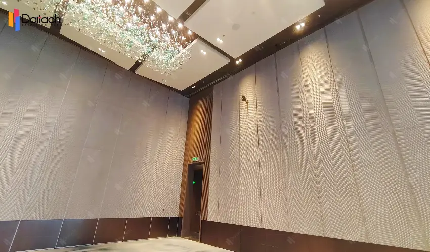 Ultra-high and large-area manual movable partition wall