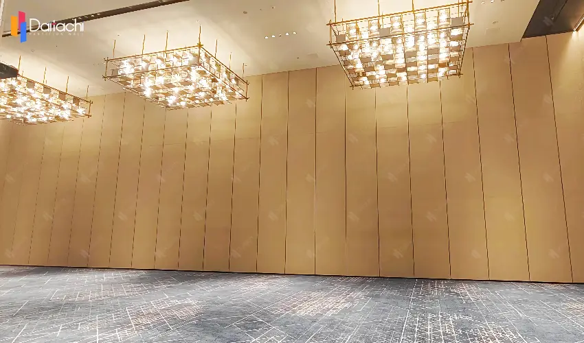 How to Evaluate the Life Cycle Cost of Operable Partition Walls<