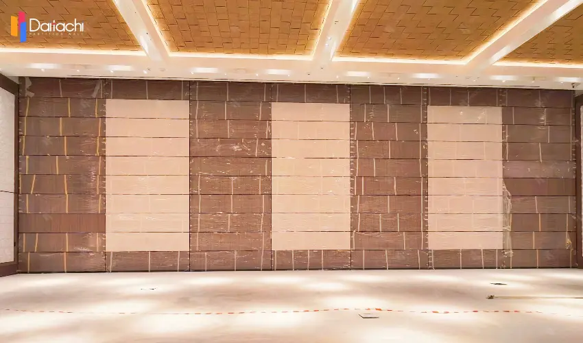 Hub-Vertical Folding Partition Wall<